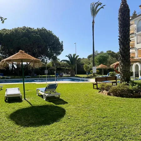 Secret View Puerto Cabopino Apartment Marbella